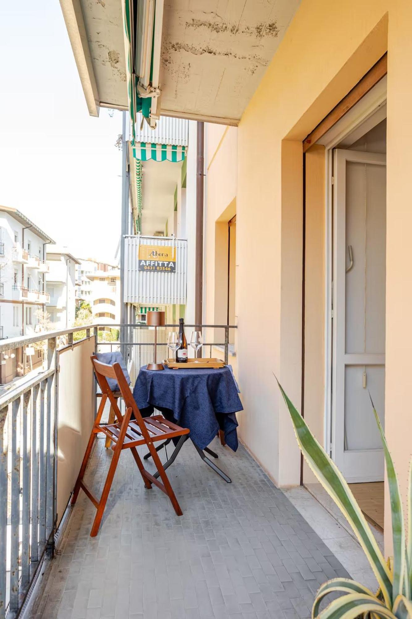 Sunny Home, Appartamento In Centro E Vicino Alla Spiaggia Grado Dış mekan fotoğraf