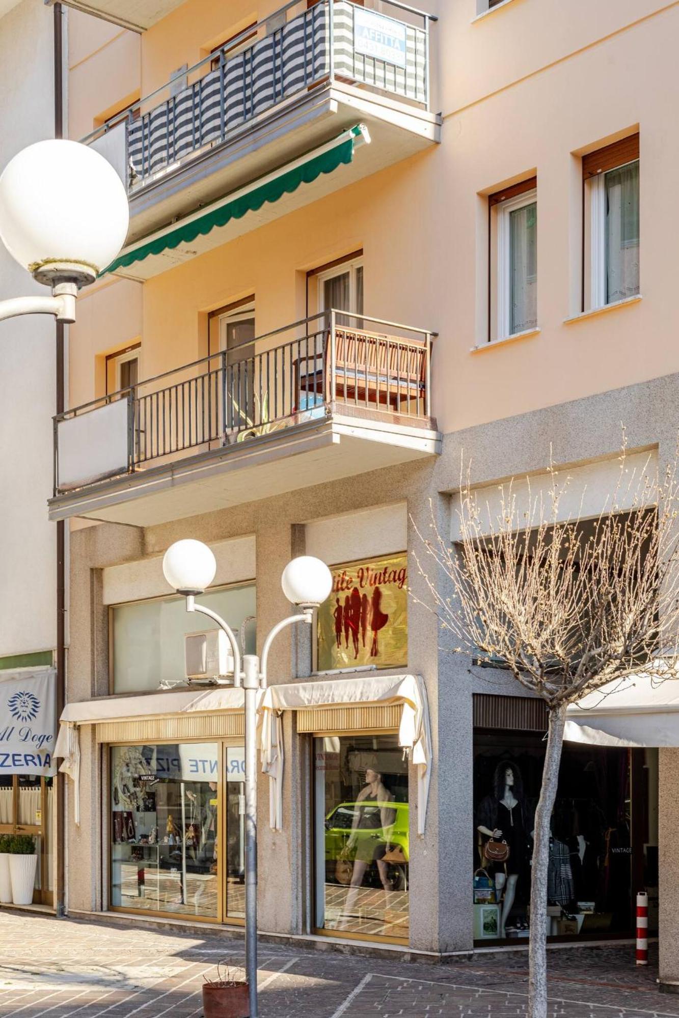 Sunny Home, Appartamento In Centro E Vicino Alla Spiaggia Grado Dış mekan fotoğraf